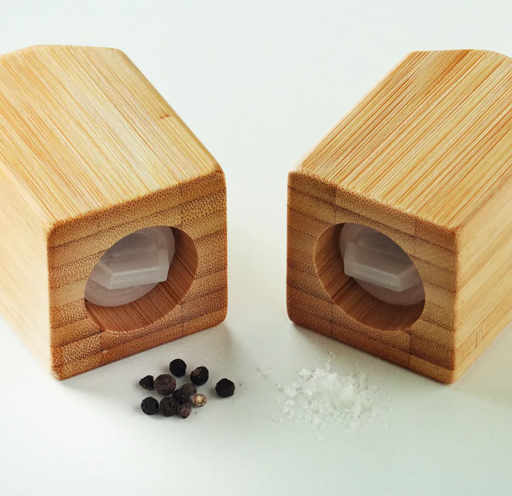 Both · Bamboe peper- en zoutstel – Hout