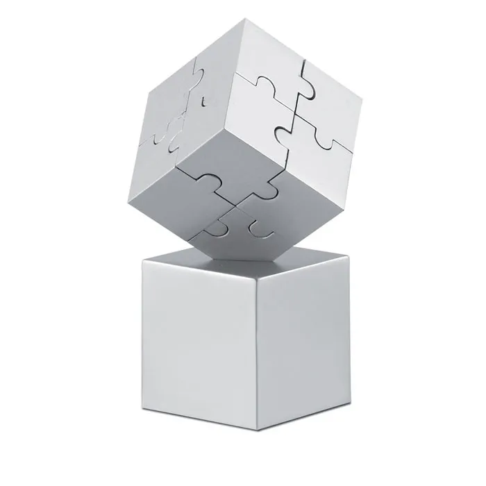 Kubzle · Metalen 3D puzzel – Mat zilver