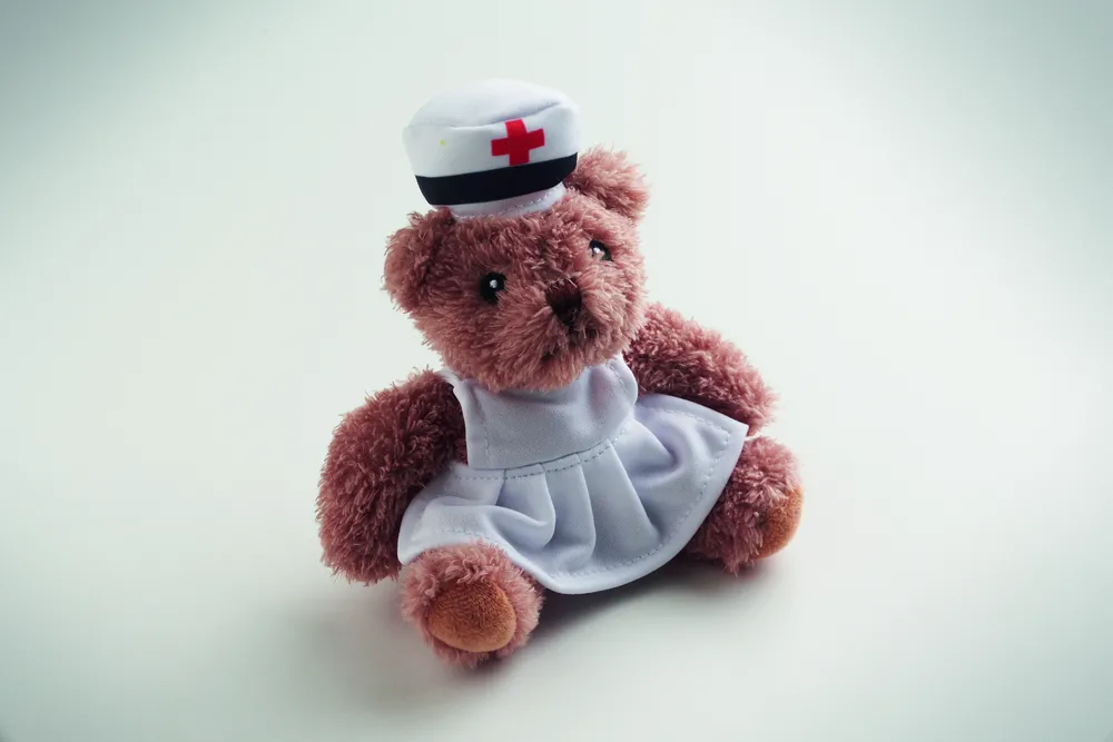 Nurse · Pluche teddybeer verpleegster – Wit