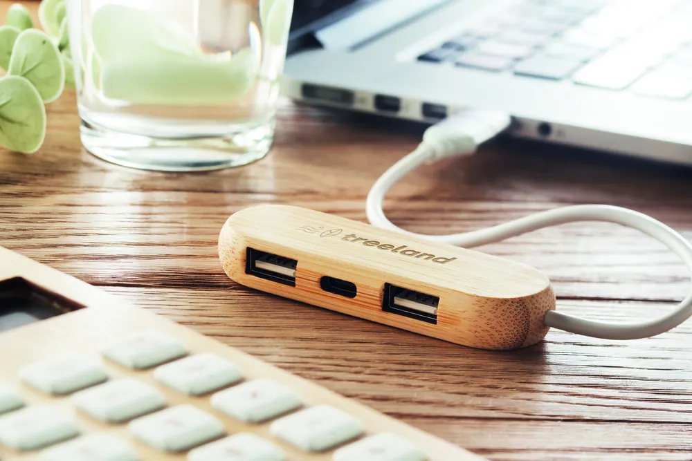 Vina C · 3-poorts USB-hub – Hout
