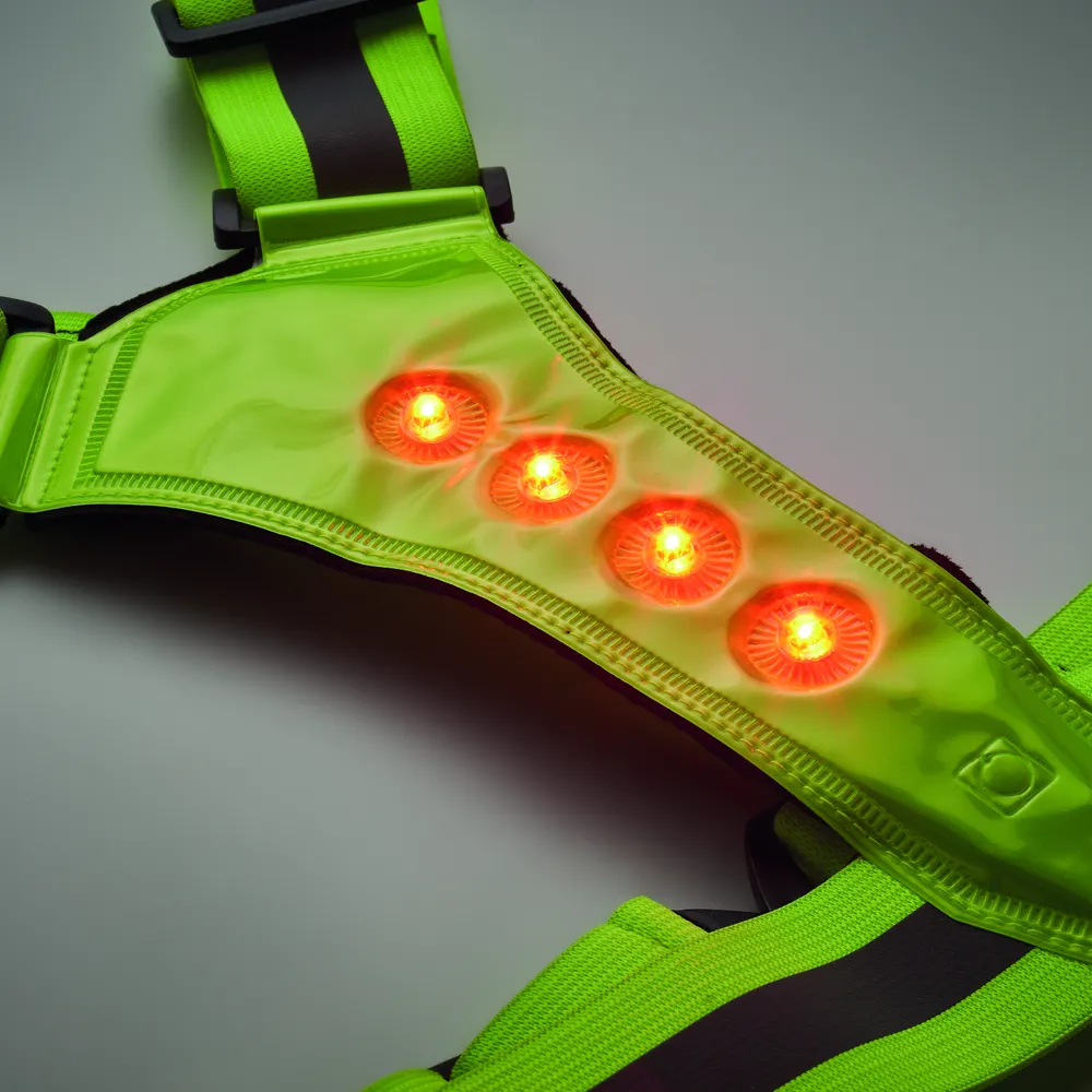 Roundvisible · Reflecterende riem met LED – Neon groen